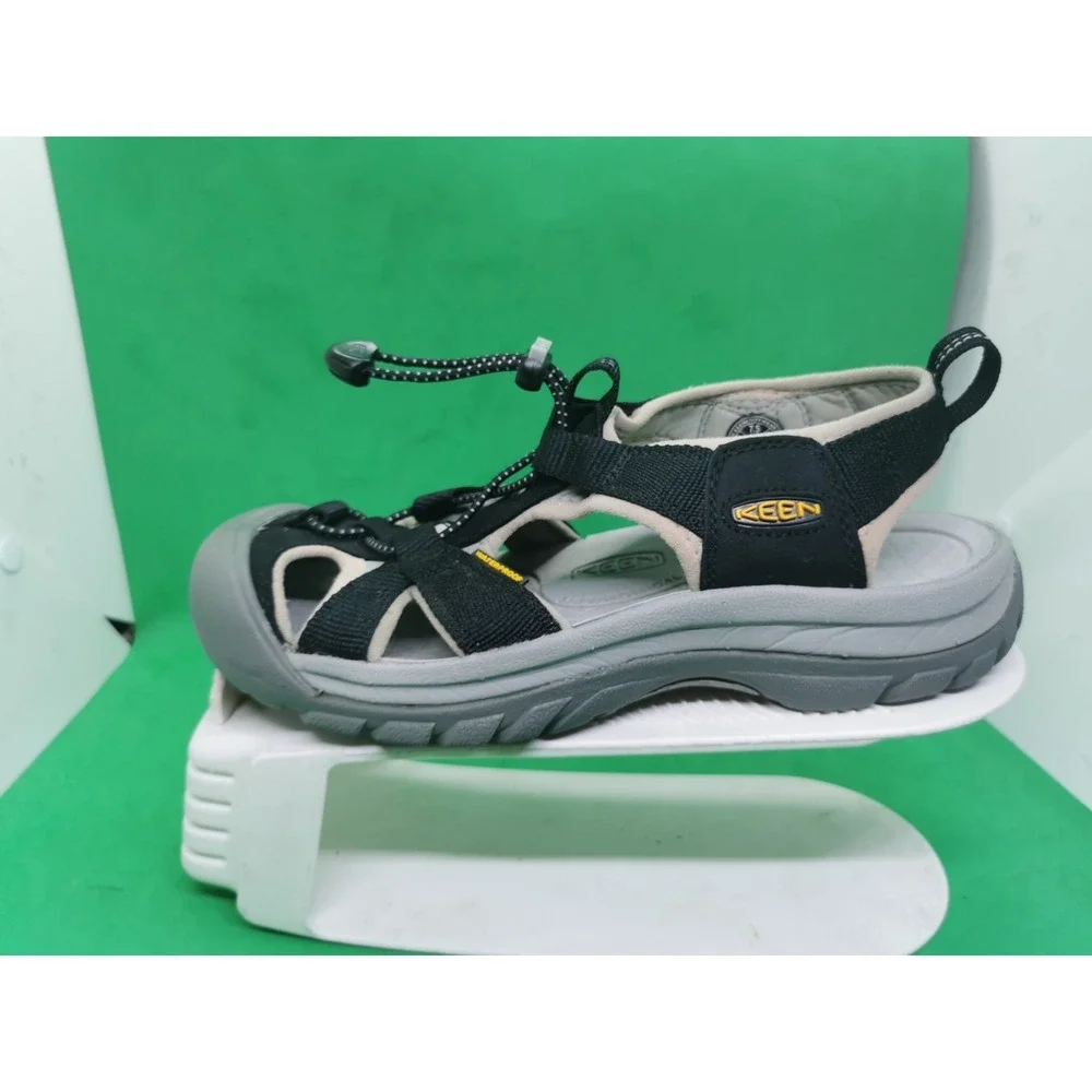 Keen Venice H2 Sandals Womens Size 7.5 Black/Gray Waterproof Closed Toe Outdoor